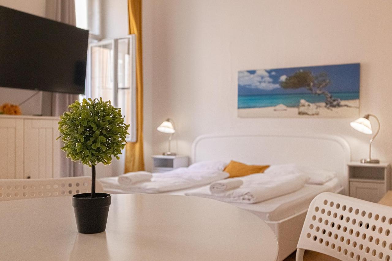 Appartement Peerles 2br Apt. Perfectly Situated&well Connected