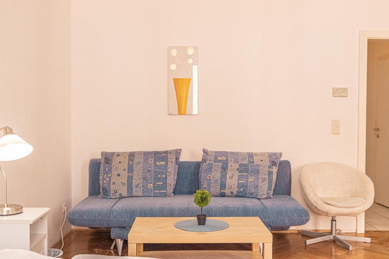 Apartamento Peerles 2br Apt. Perfectly Situated&well Connected